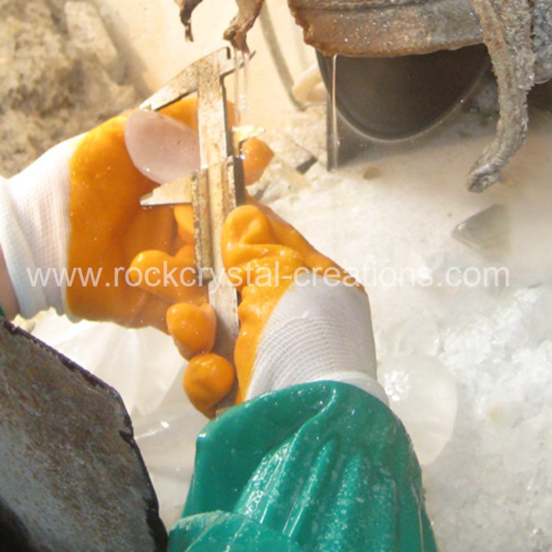 Hand shaping dimensions control
