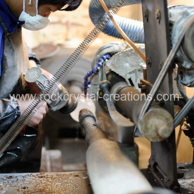 Central hole drilling machine & Hand polishing
